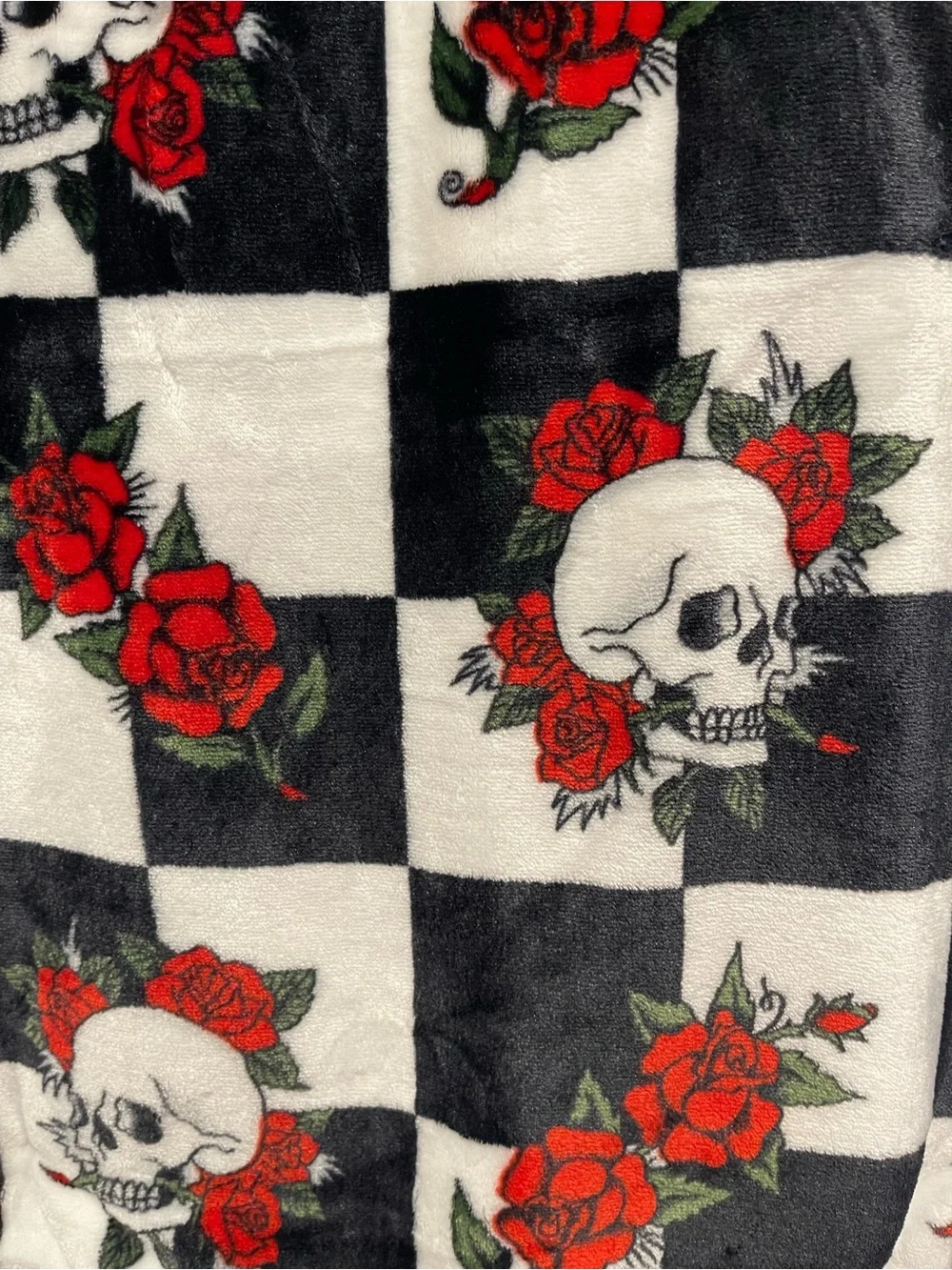 Ed Hardy Black, White & Red Rose Skull Printed Plush Oversized Throw 60”x70”